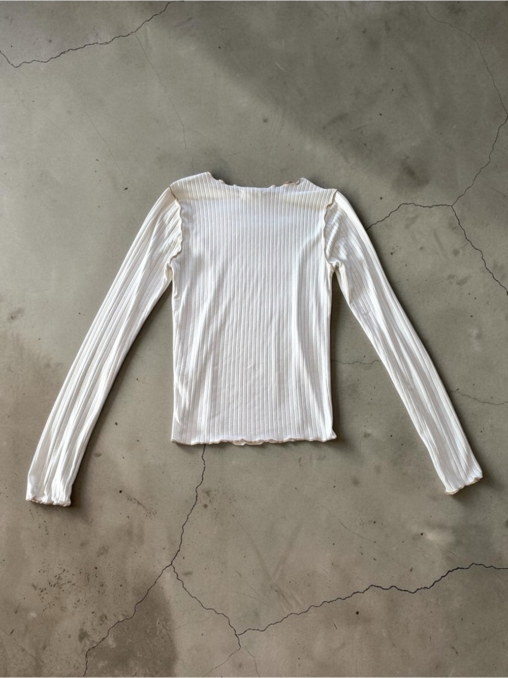 Gilded Intent Contrast Trim Mock Neck Ribbed Long-Sleeve Tee - Ivory Sz S - Picture 4 of 11
